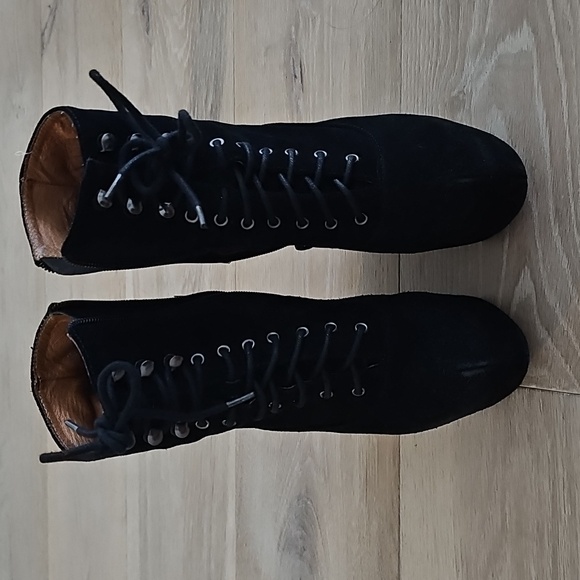 Limited Edition Jeffrey Campbell Damsel CLW Boots - Picture 2 of 9